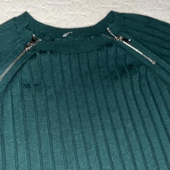 INC Ribbed sweater S - Picture 2 of 2